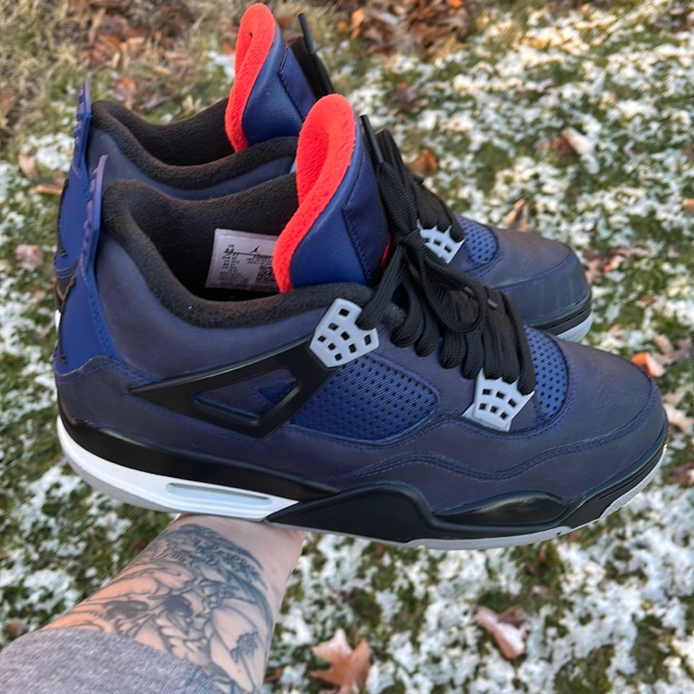Jordan 4 Winterized Loyal Blue size 9.5